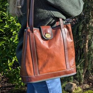 Vintage Brahmin Large Leather Bucket Tote